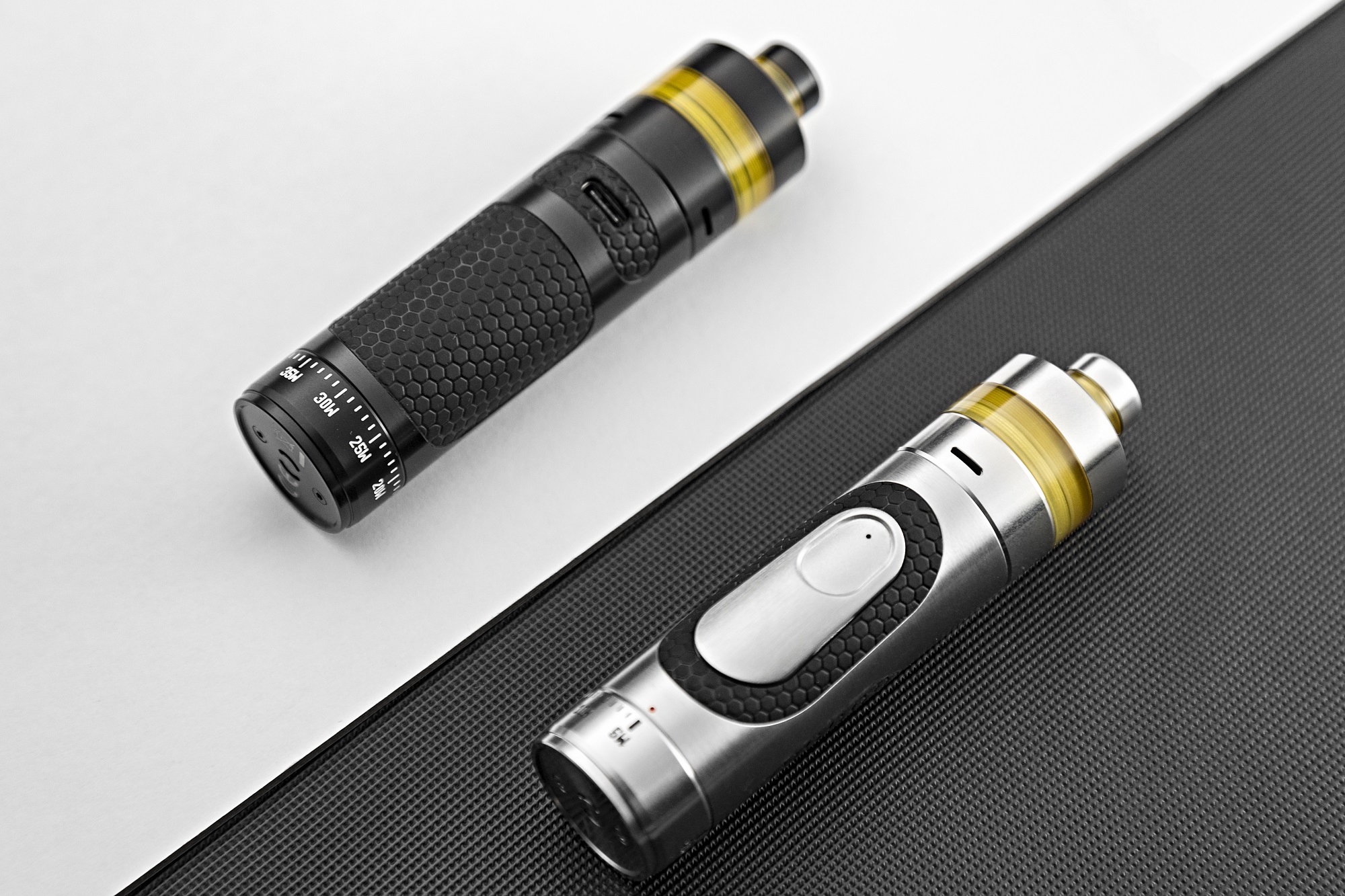 Aspire Zero.G in  Black DLC and Stainless-Steel Versions.
